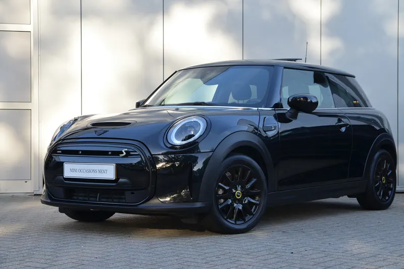 MINI Electric (2022)