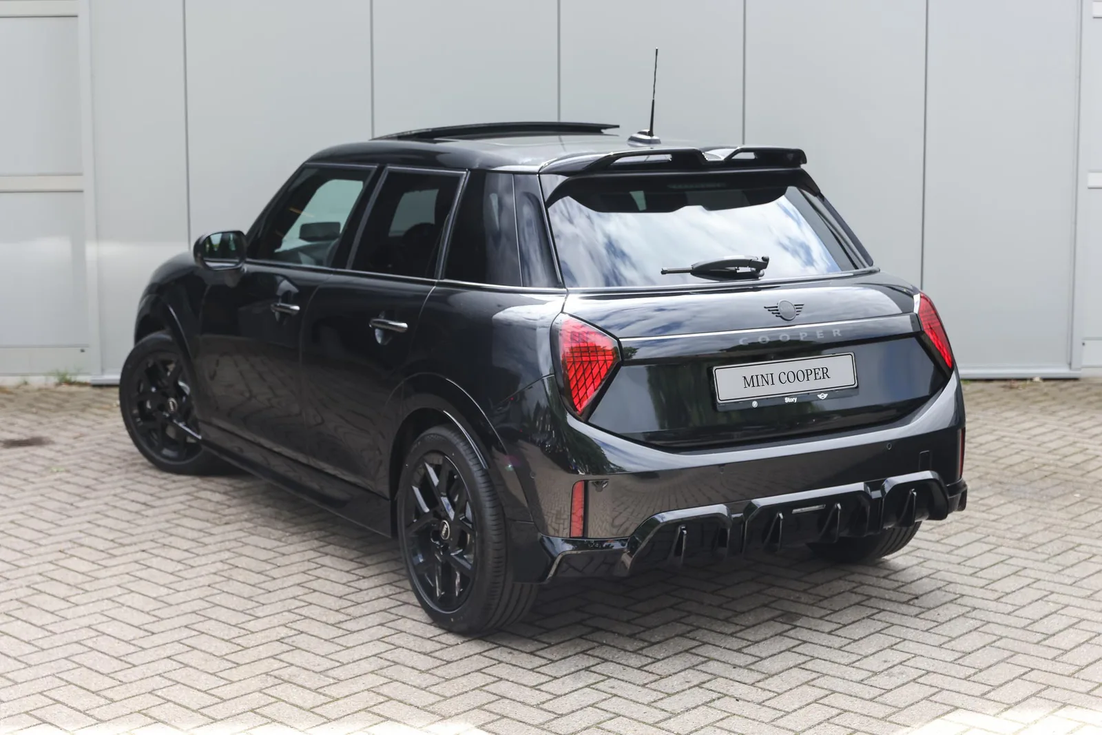 MINI Hatchback (2026) — foto 1