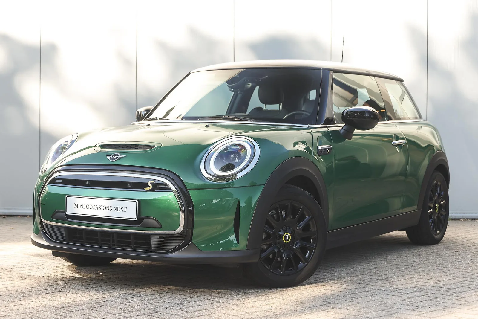 MINI Electric (2022) — foto 1