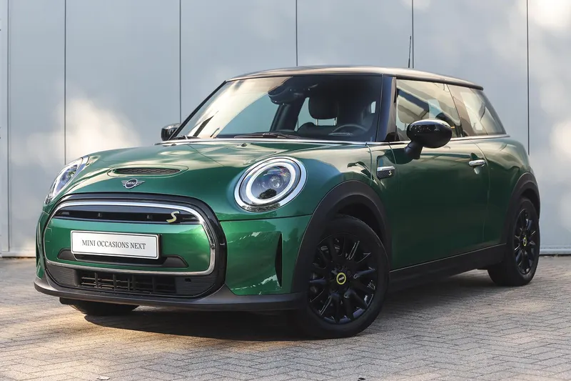 MINI Electric (2022)