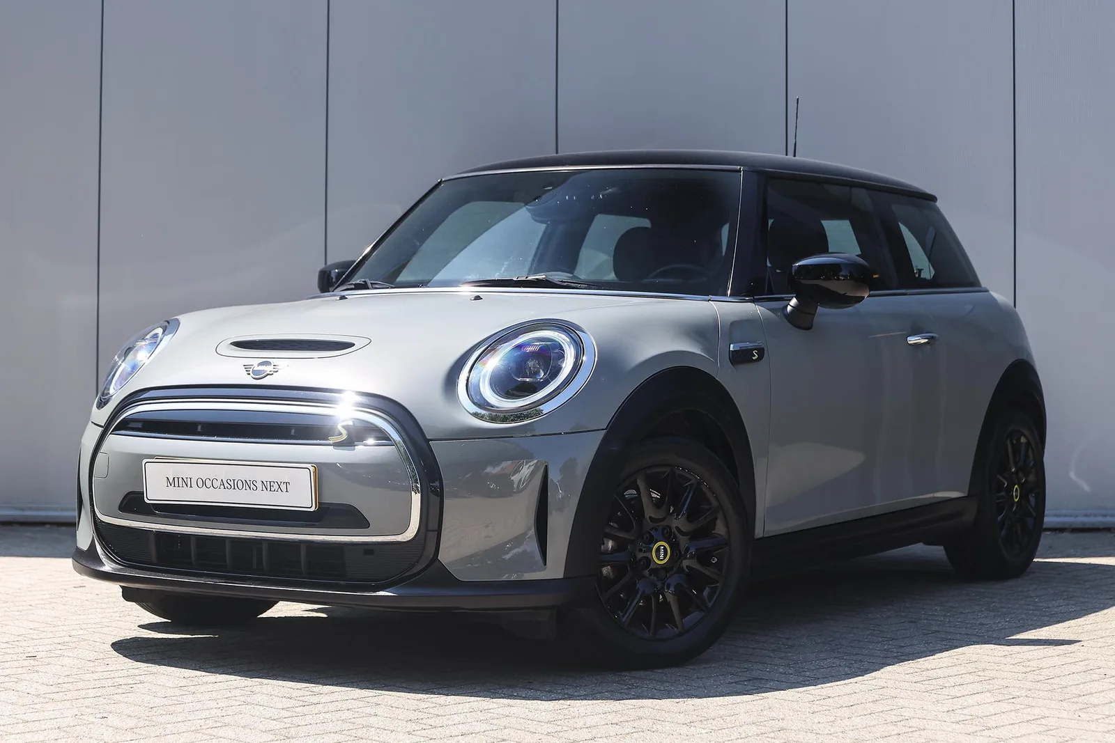 MINI Electric (2022) — foto 1
