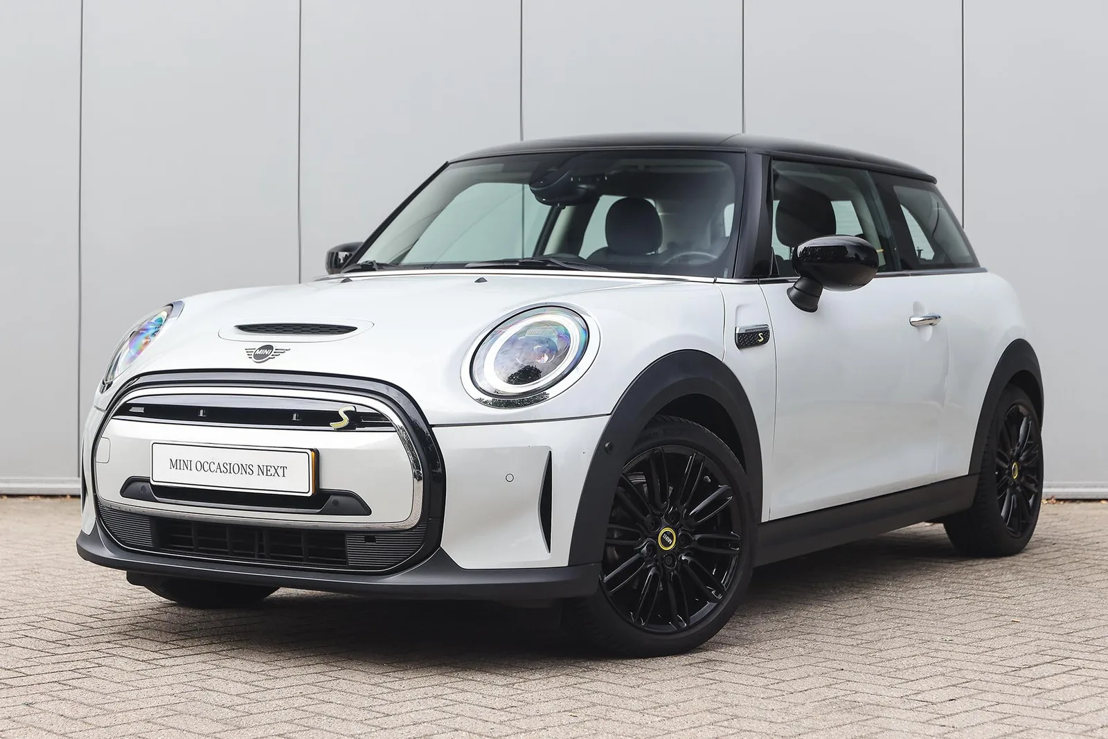 MINI Electric (2022) — foto 1