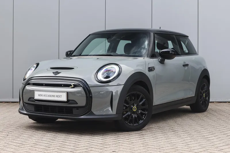 MINI Electric (2022)