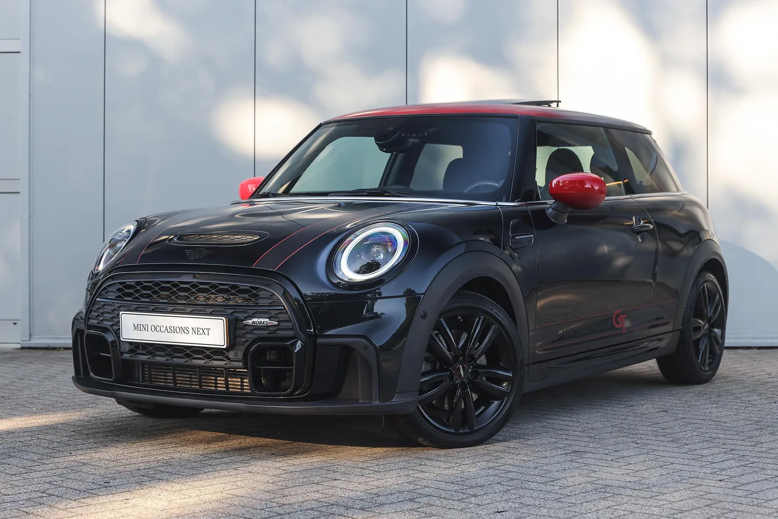 MINI Cooper S (2024) — foto 1