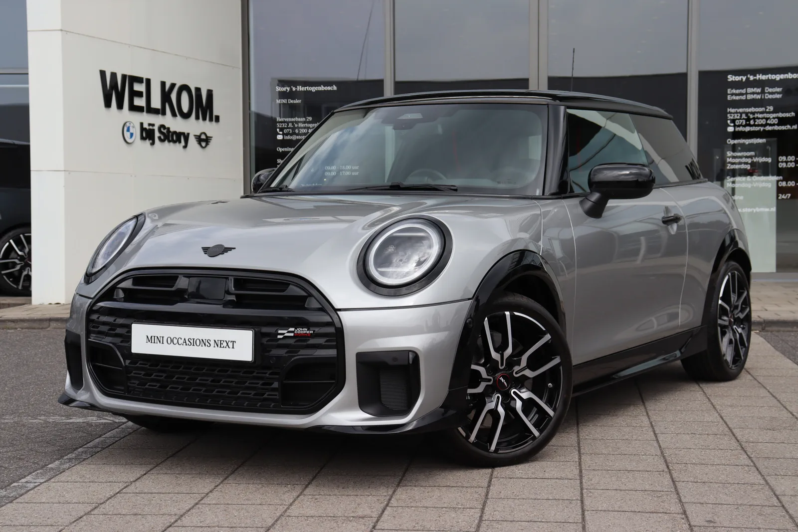 MINI Hatchback (2025) — foto 1