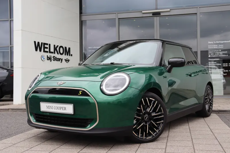 MINI Hatchback (2026)