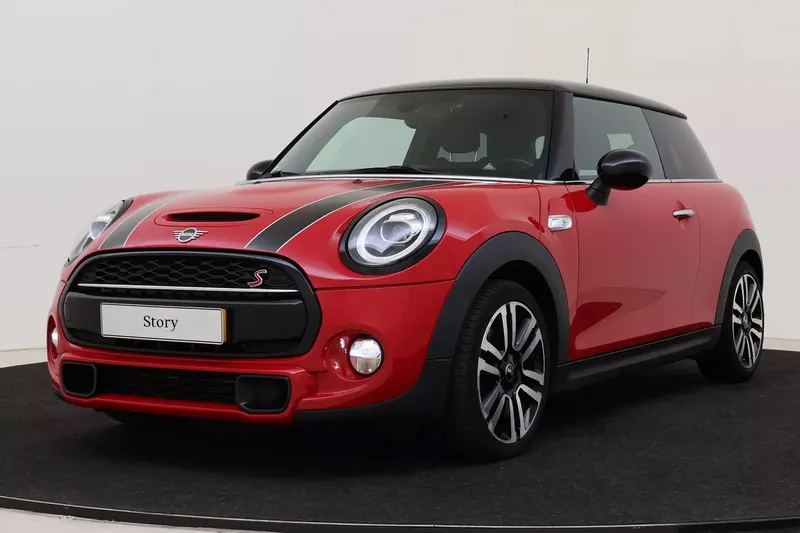MINI Hatchback (2018)