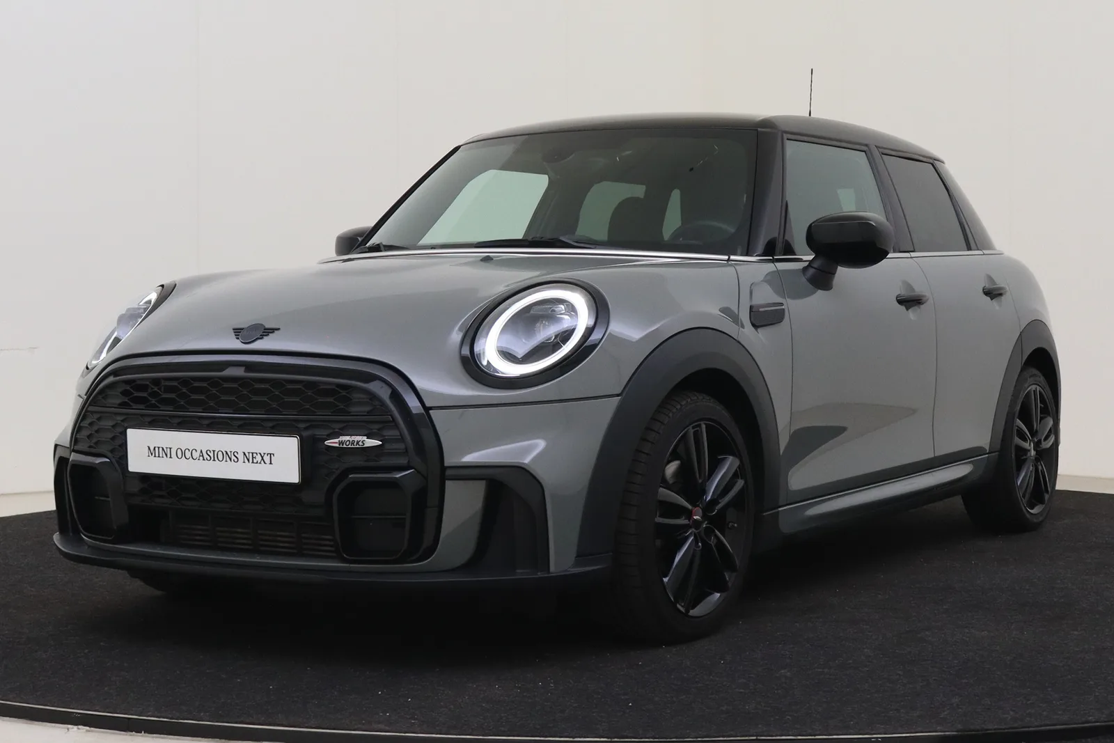 MINI Hatchback (2021) — foto 1