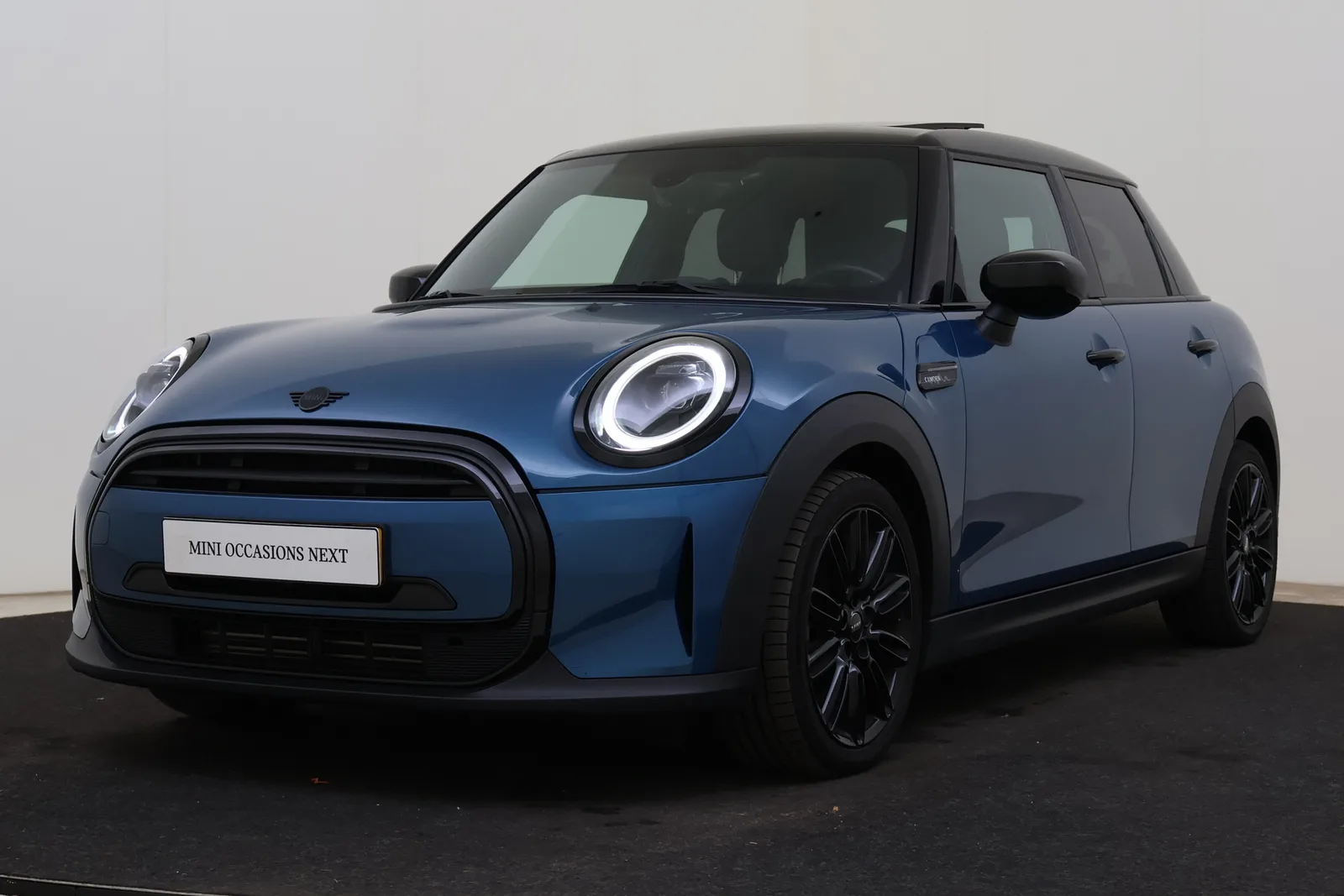 MINI Hatchback (2022) — foto 1