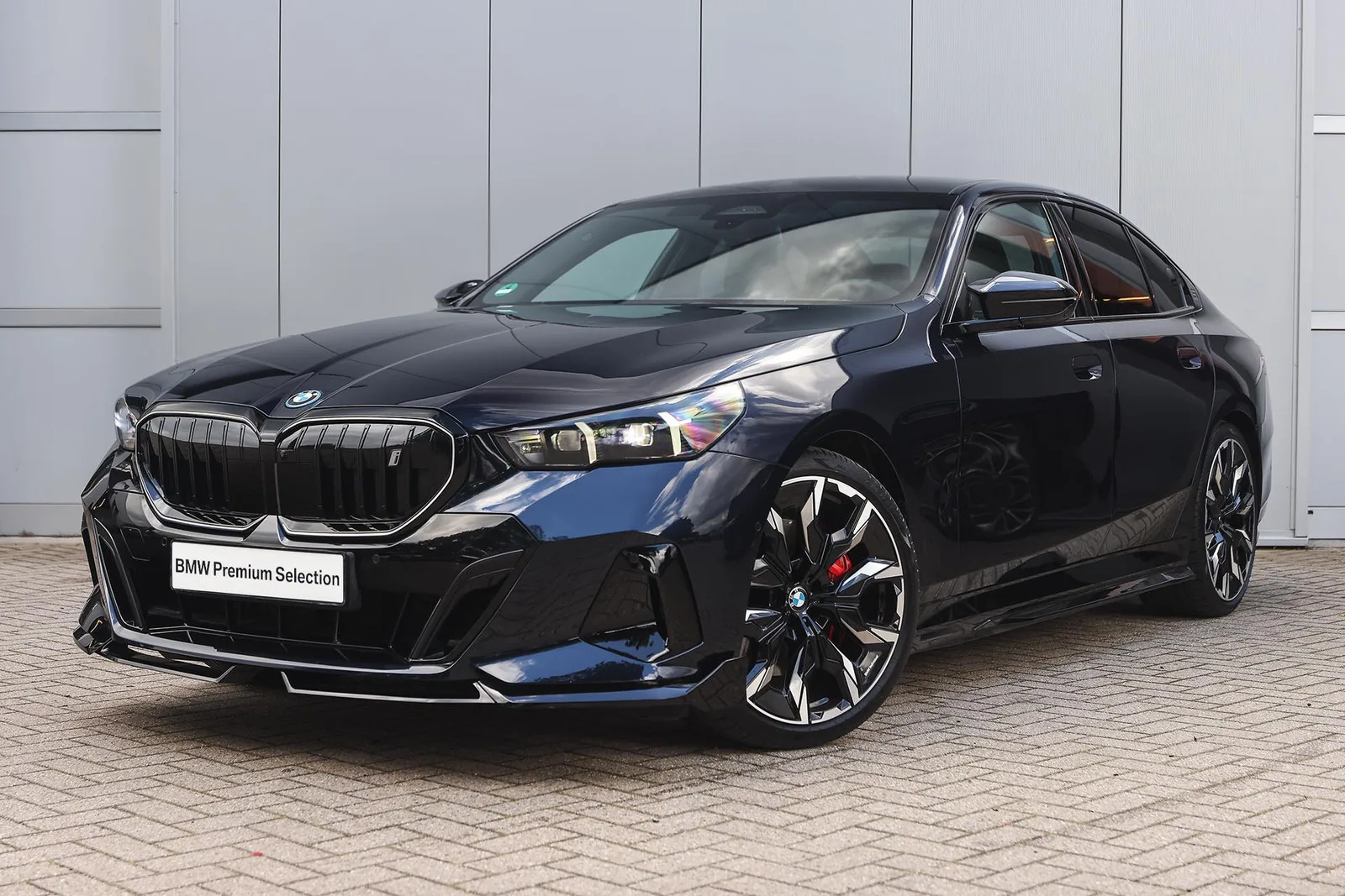 BMW i5 (2025) — foto 1