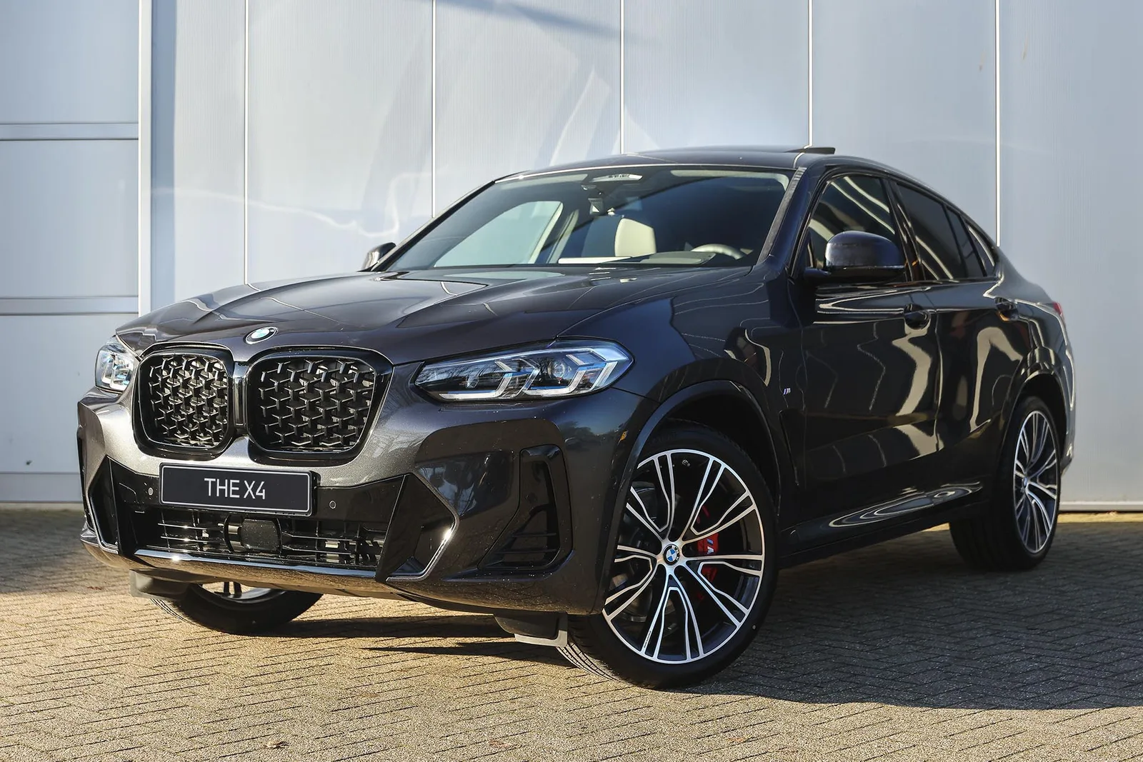 BMW X4 (2026) — foto 1