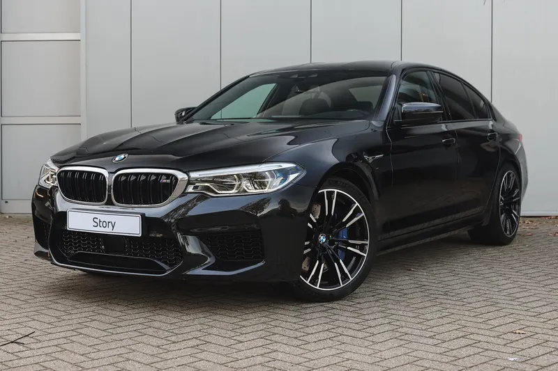 BMW M5 (2019)