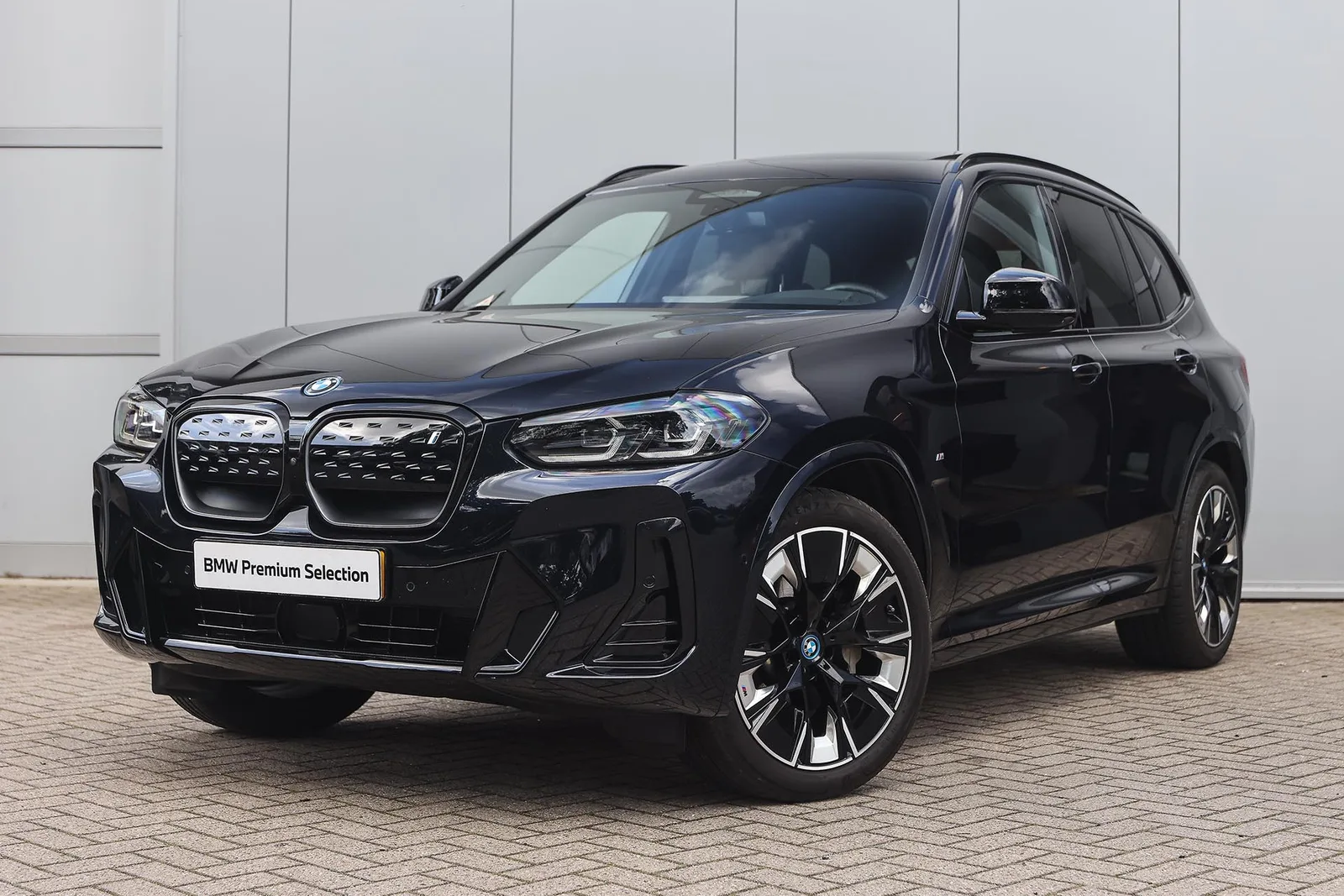 BMW iX3 (2023) — foto 1