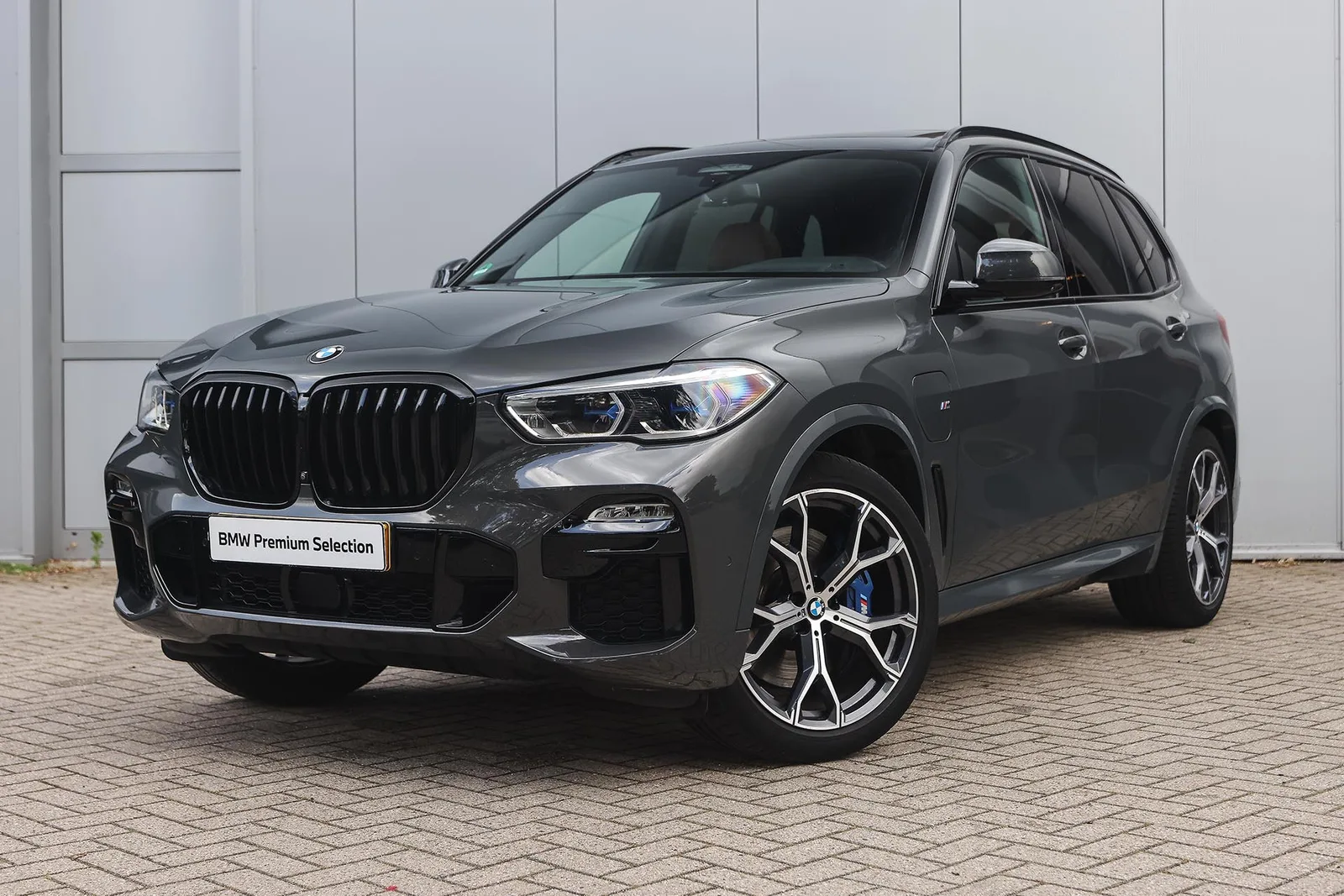 BMW X5 (2021) — foto 1