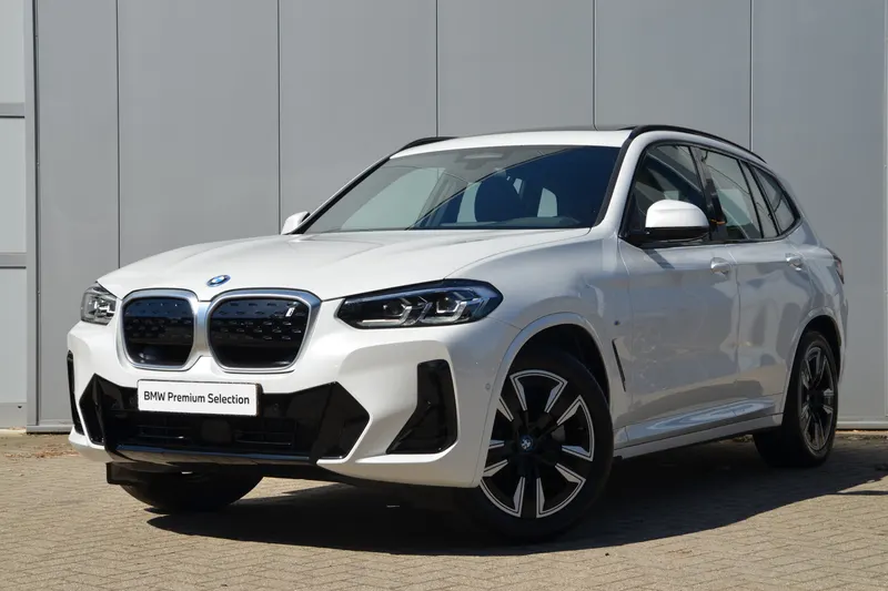 BMW iX3 (2022)