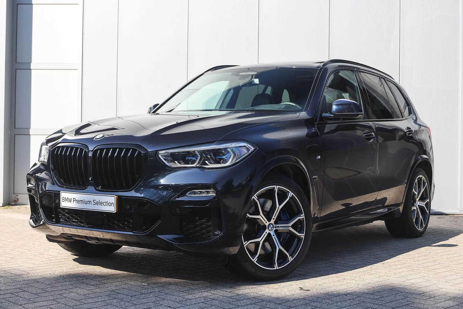 BMW X5 (2021) — foto 1