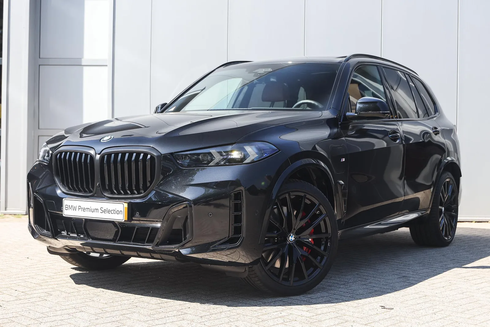 BMW X5 (2025) — foto 1
