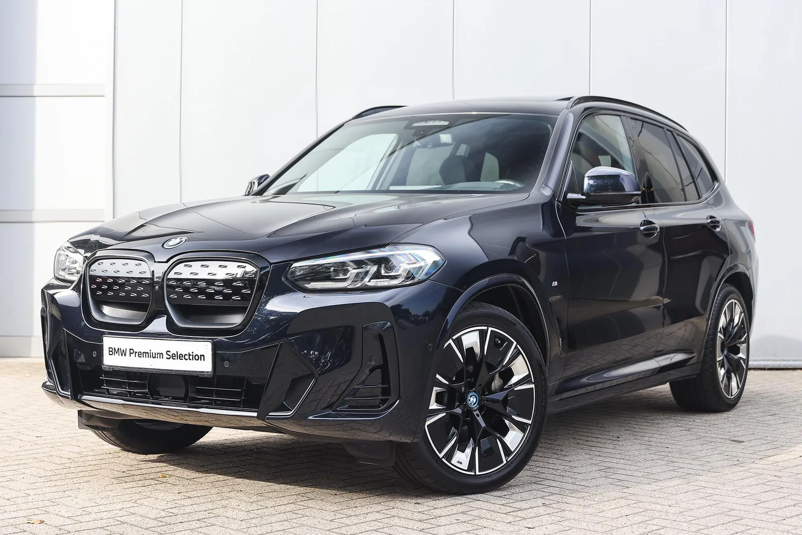 BMW iX3 (2024) — foto 1