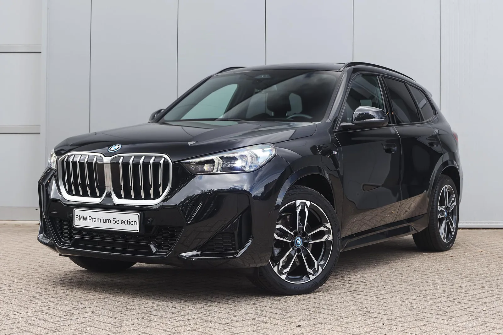 BMW X1 (2024) — foto 1