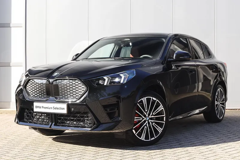 BMW iX2 (2025)