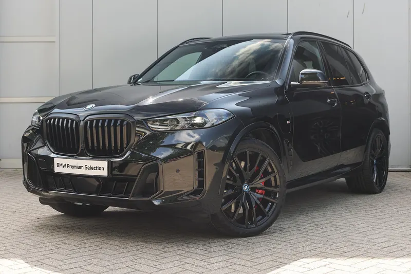 BMW X5 (2023)