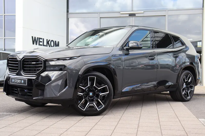 BMW XM (2026)