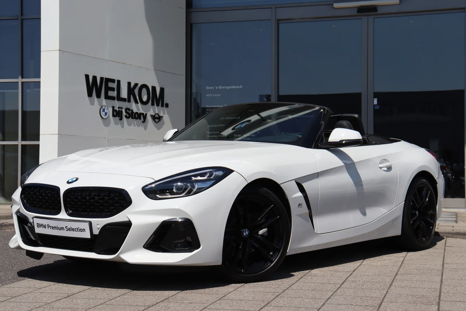 BMW Z4 (2025) — foto 1