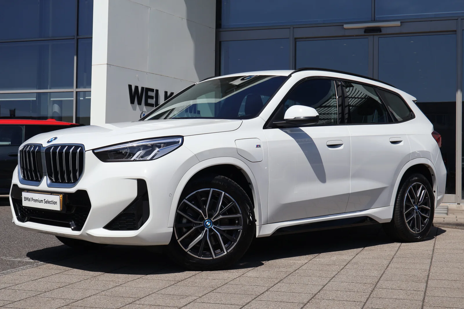 BMW X1 (2025) — foto 1