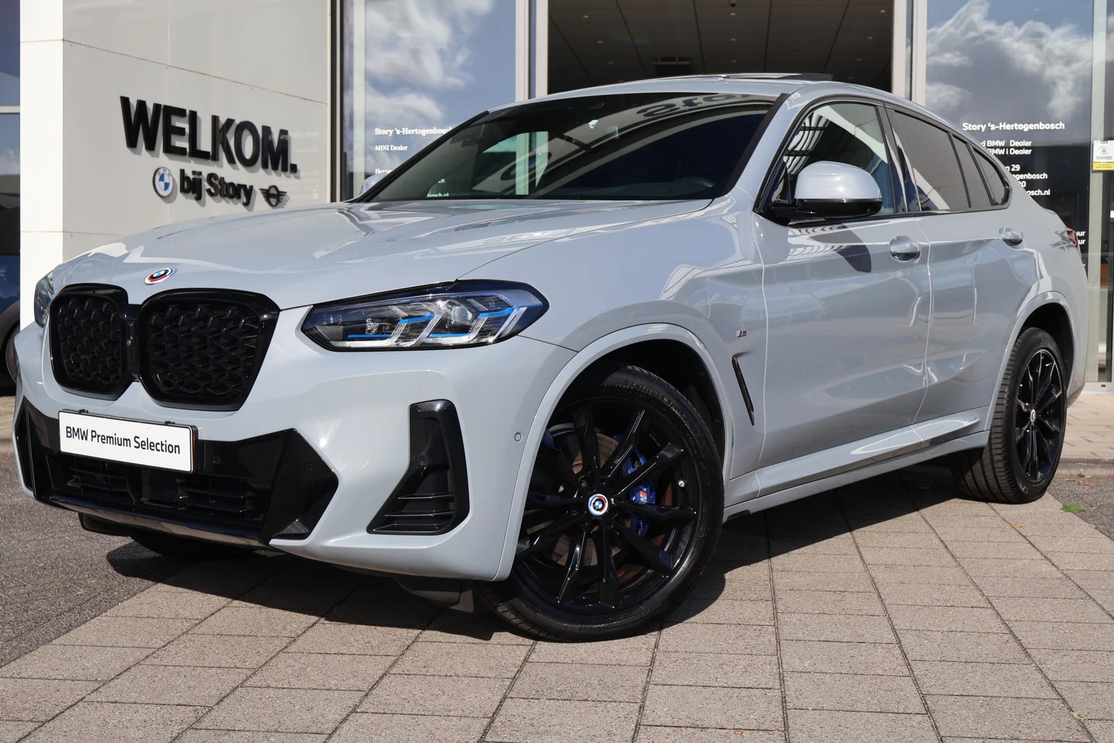 BMW X4 (2022) — foto 1