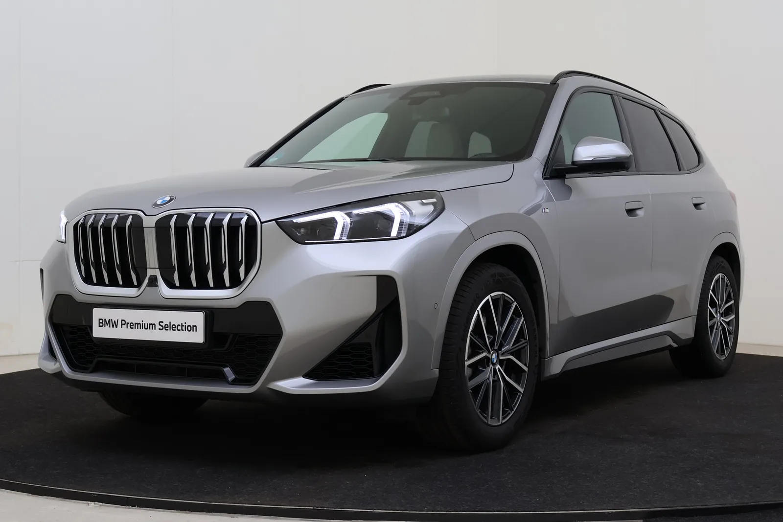 BMW X1 (2025) — foto 1