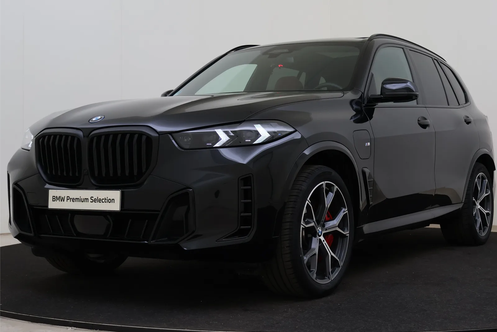 BMW X5 (2025) — foto 1