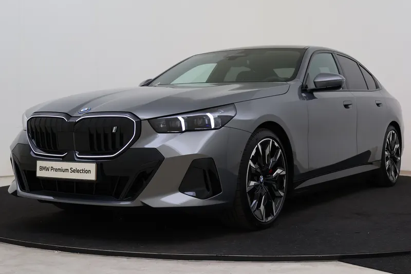 BMW i5 (2026)