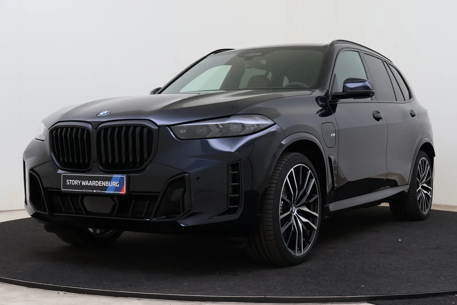 BMW X5 (2026) — foto 1