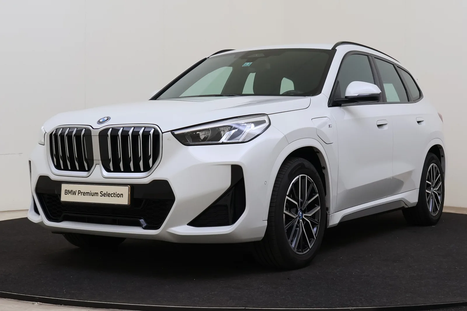 BMW X1 (2025) — foto 1
