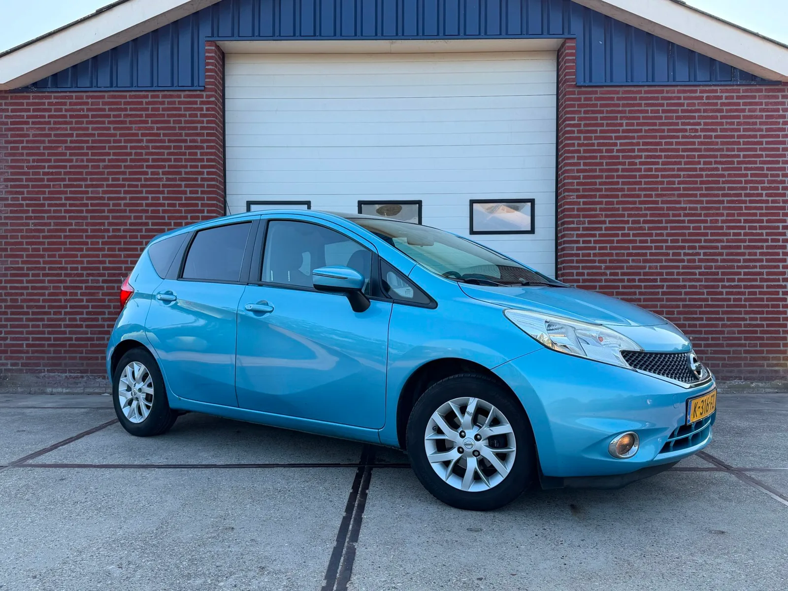 Nissan Note (2014) — foto 1