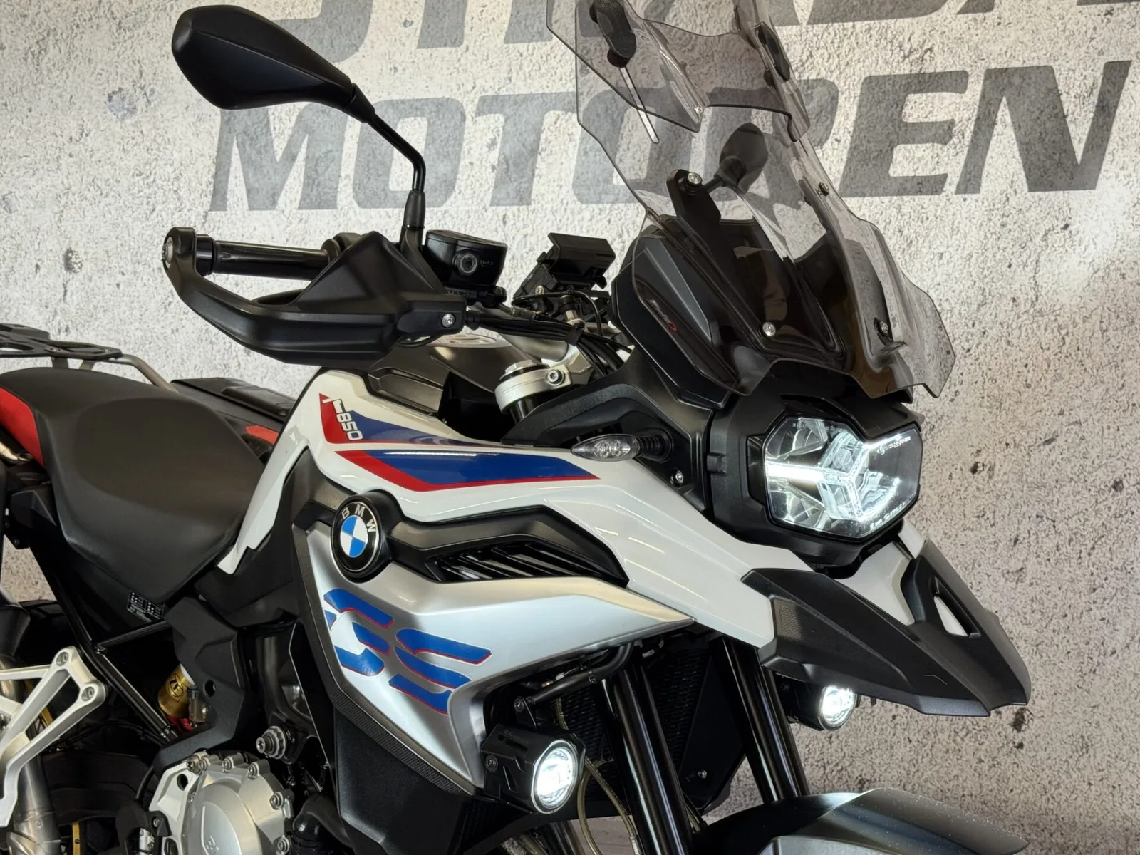BMW F 850 GS (2018) — foto 1