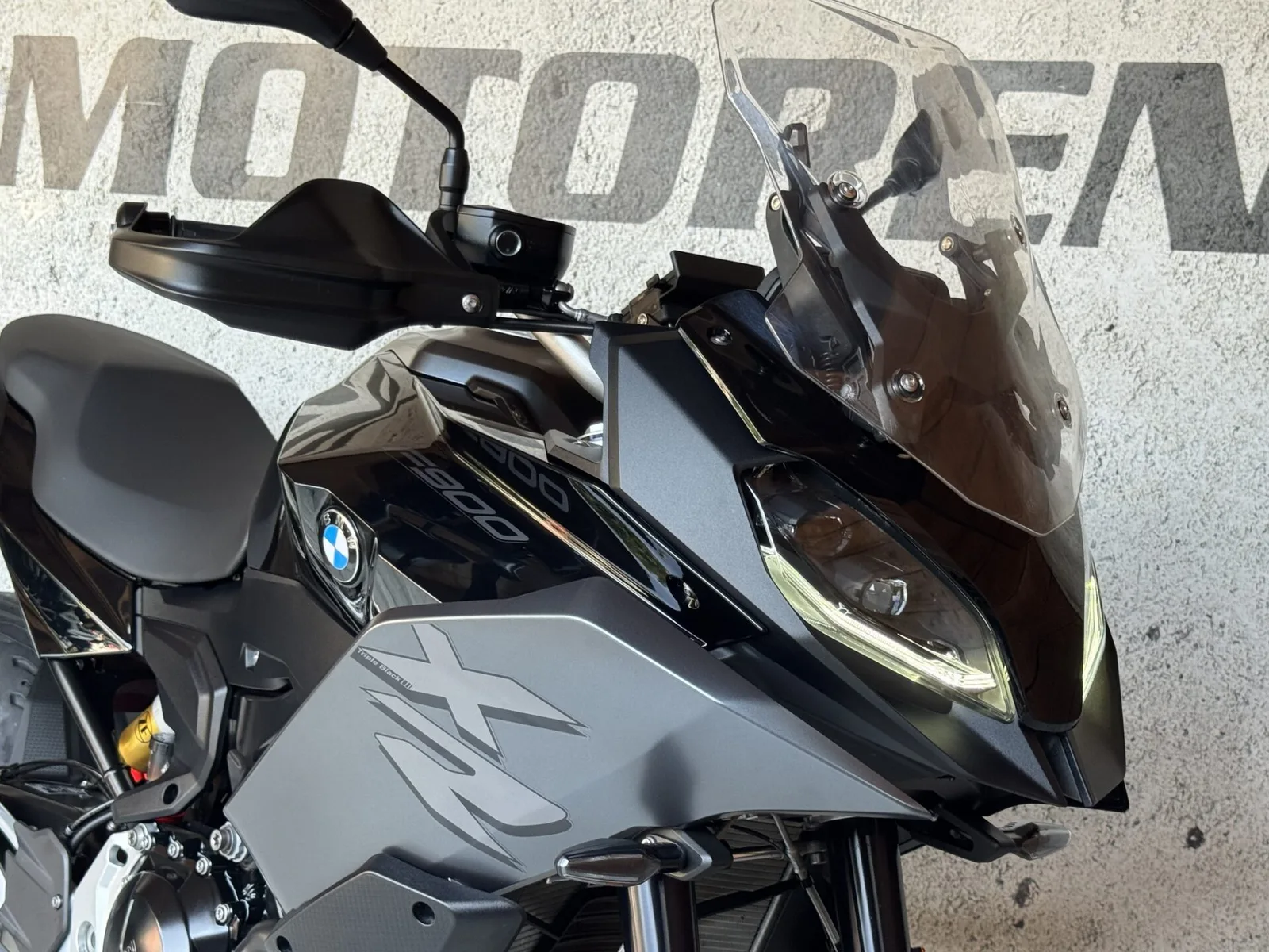 BMW F 900 XR (2023) — foto 1