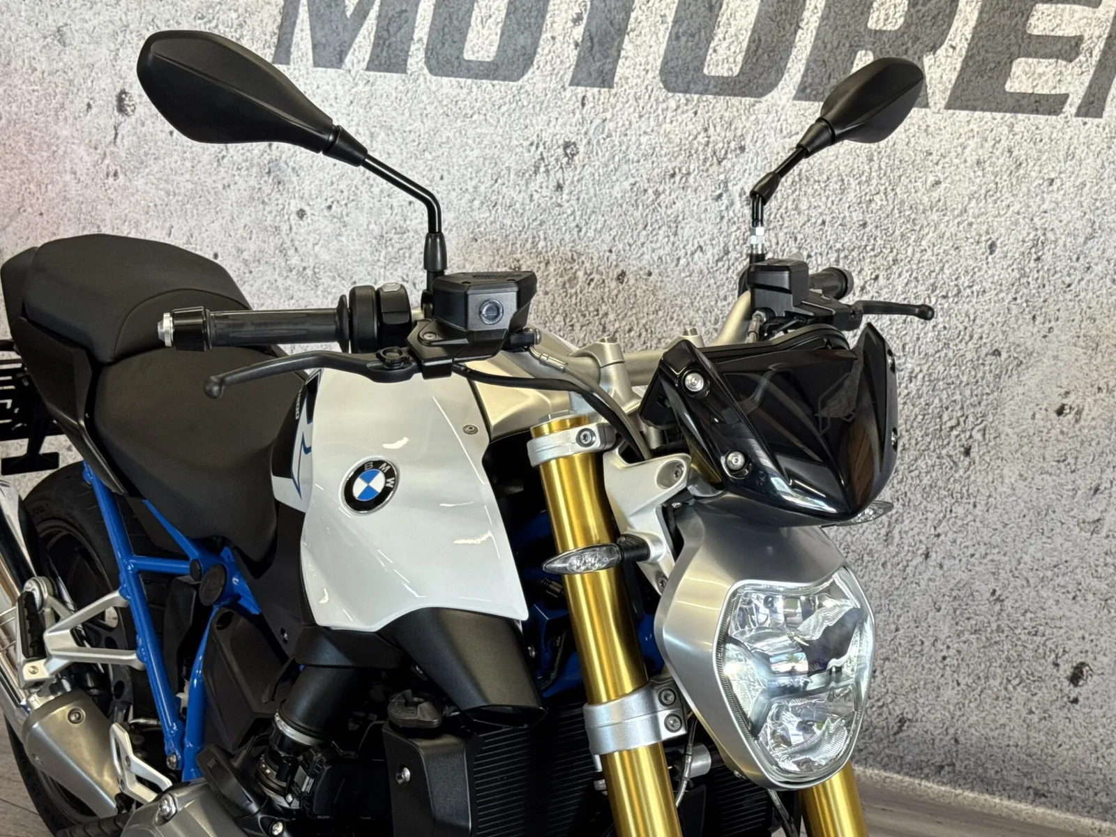 BMW R 1200 R (2017) — foto 1