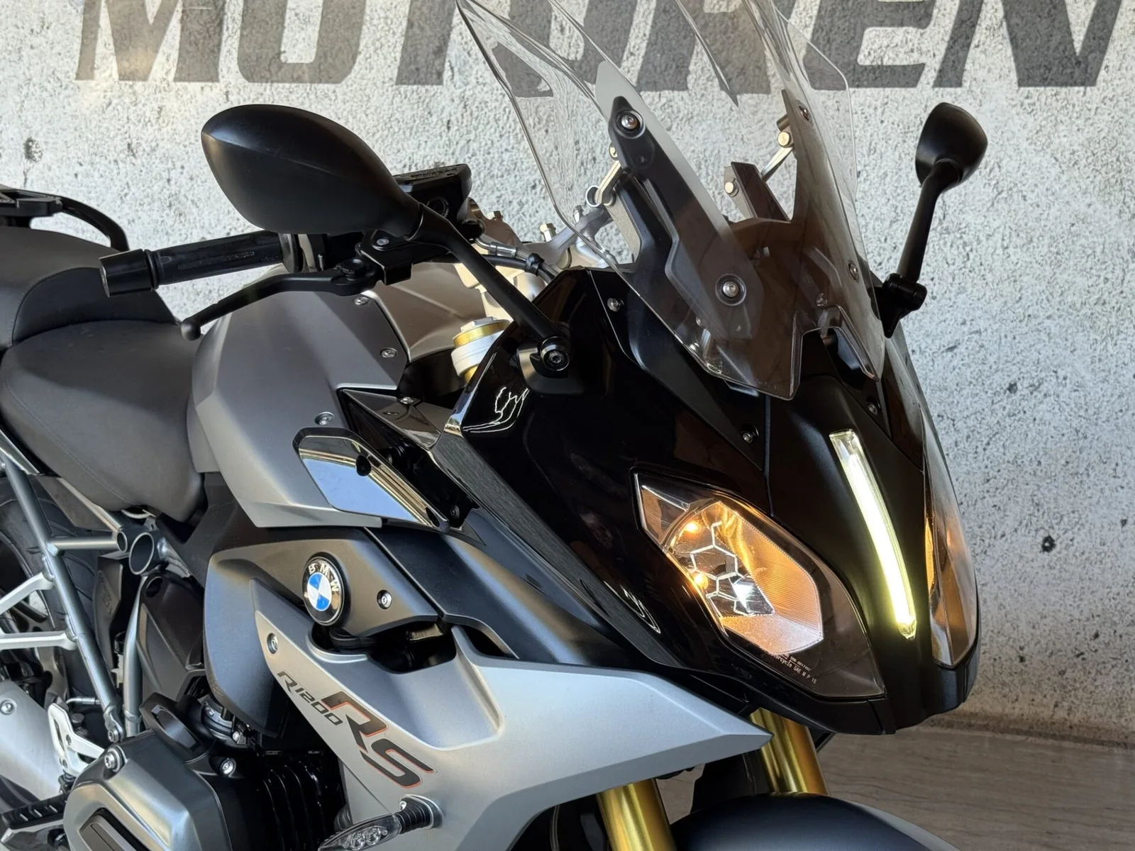 BMW R 1200 RS (2016) — foto 1