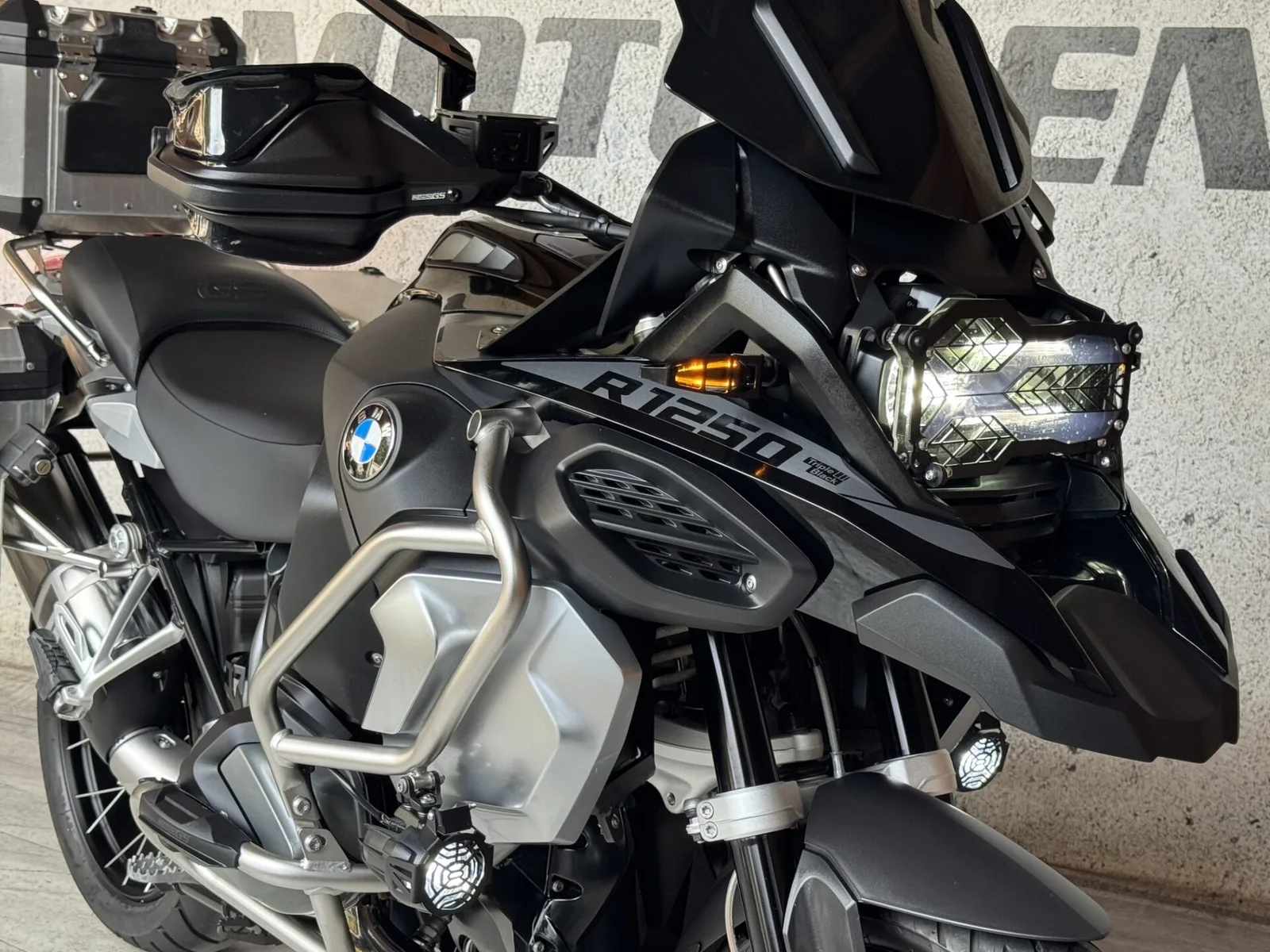 BMW R 1250 GS Adventure (2023) — foto 1
