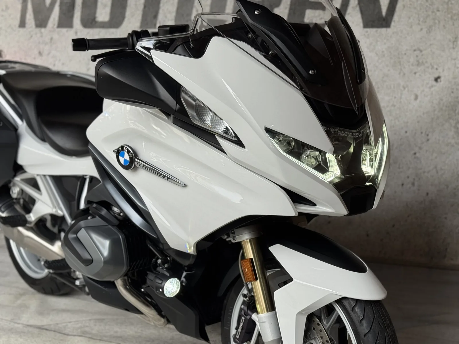 BMW R1250 RT (2021) — foto 1