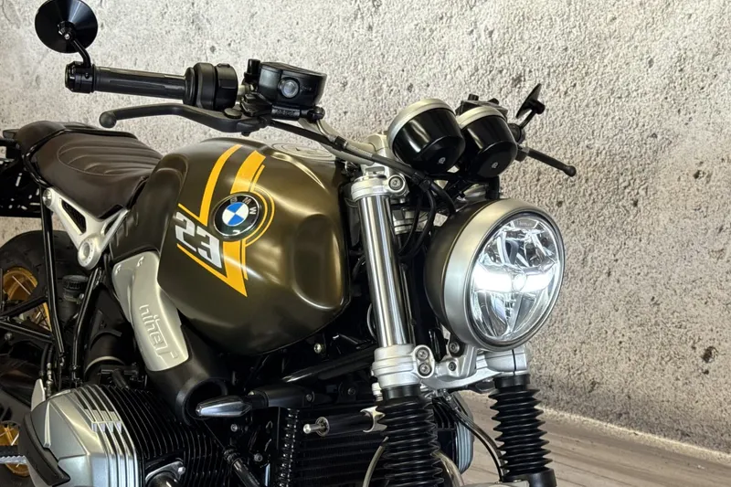 BMW R Nine T Scrambler (2021)