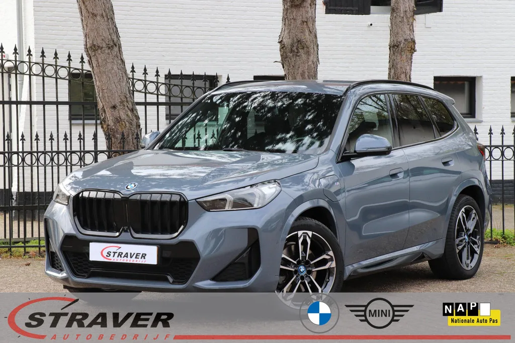 BMW X1 (2023) — foto 1