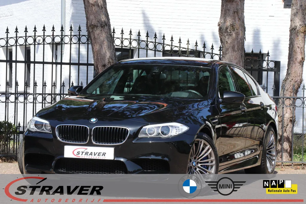 BMW 5-Serie (2013) — foto 1