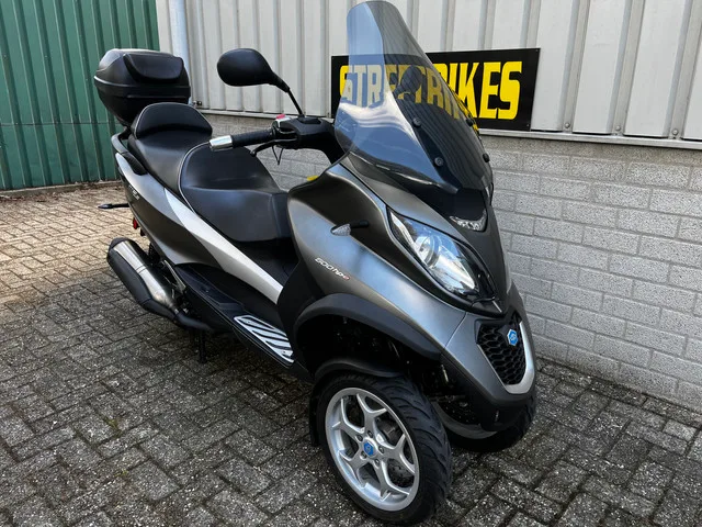 Piaggio MP3 500 (2019) — foto 1