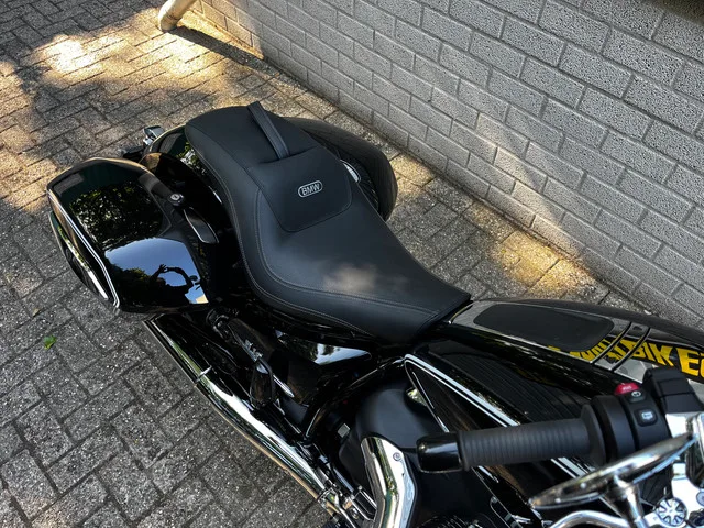 BMW R 18 B (2022) — foto 1