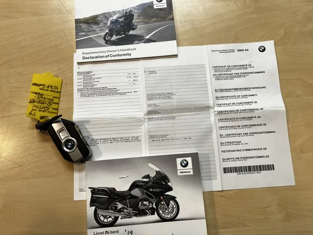 BMW R 1250 RT (2019) — foto 1