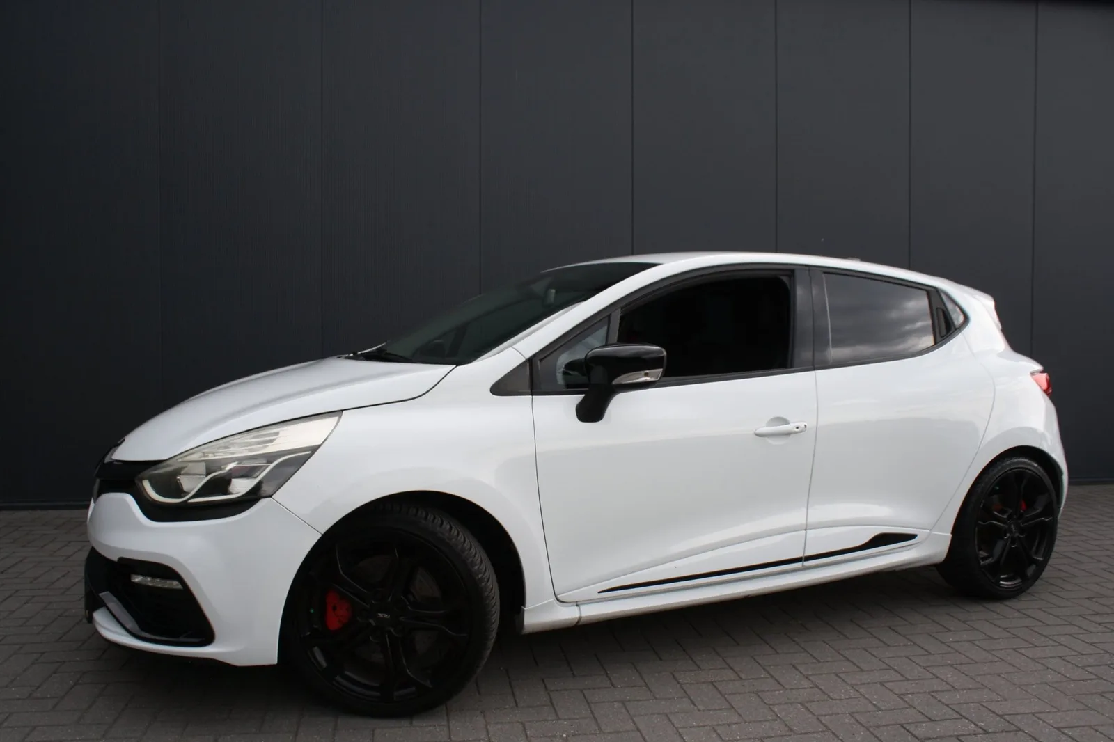Renault Clio (2014) — foto 1