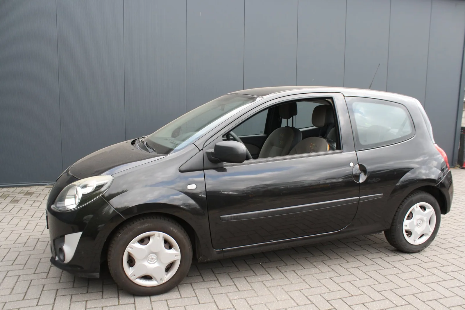 Renault Twingo (2010) — foto 1