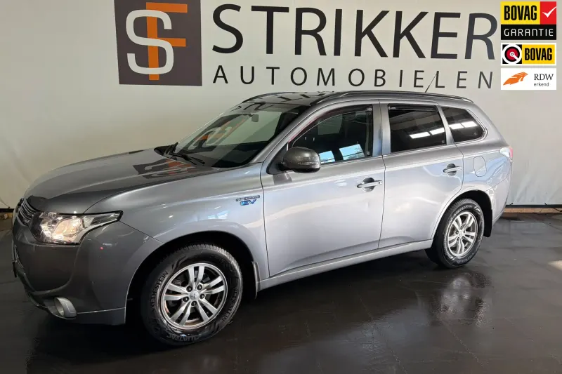 Mitsubishi Outlander (2014)